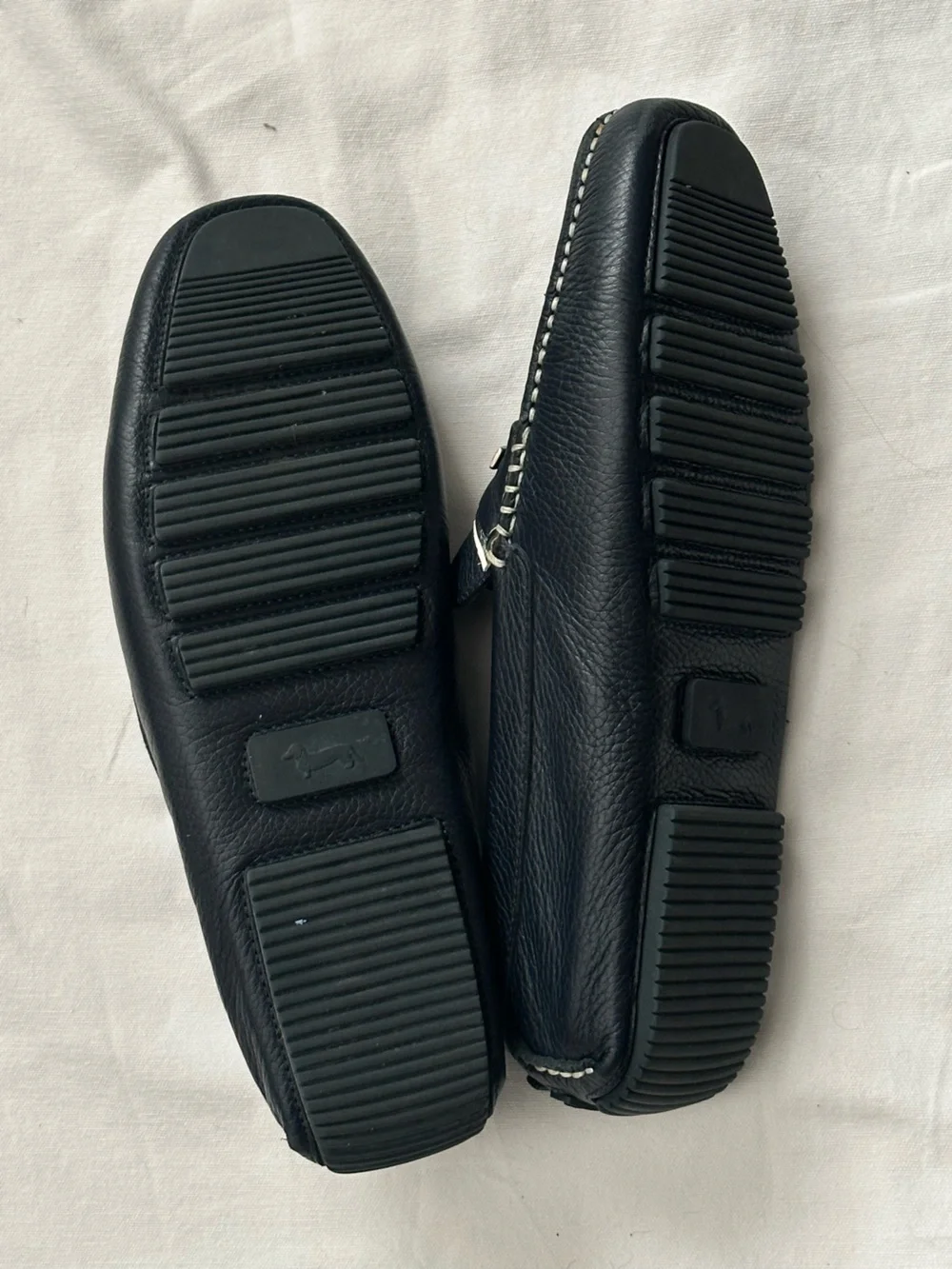 Harmont & Blaine pebbled leather